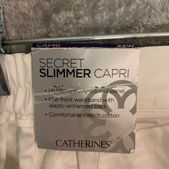 Maggy Barnes Catherines Womens Secret Slimmer Capri Crop Flat Front Classic 22W - Picture 5 of 11